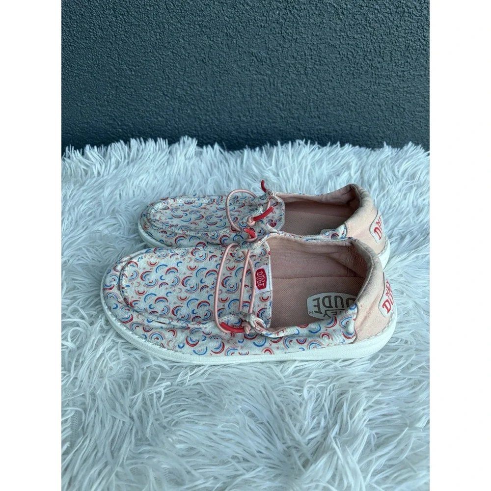 Hey Dude Wendy Rainbow Sky Girls Size YT3 Slip On Comfort Loafer